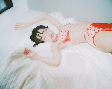 Eimi_xxx24 leaked photo #144
