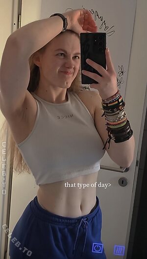 einfachnurchristiinaa Nude Leaked Photo #3