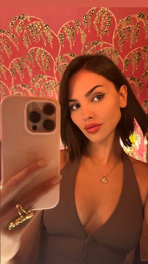 Eiza Gonzalez Hot leaked photo #7