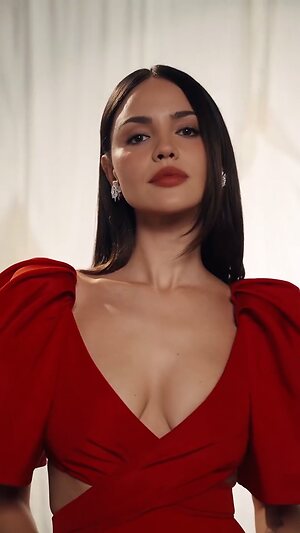 Eiza Gonzalez Hot