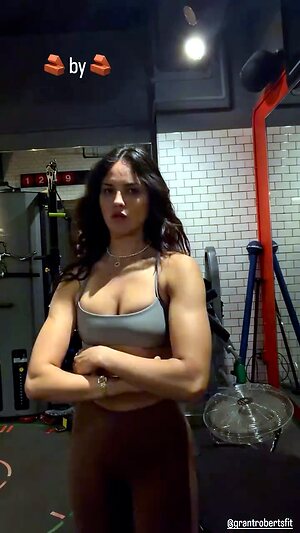 Eiza Gonzalez Hot leaked photo #65