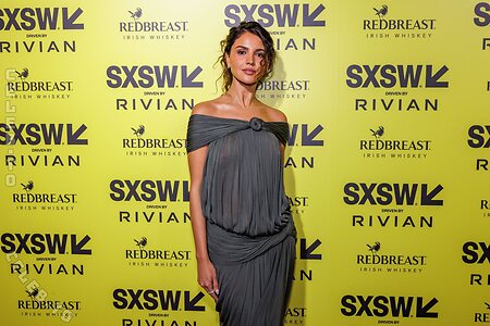 Eiza González Nude Leaked Photo #4