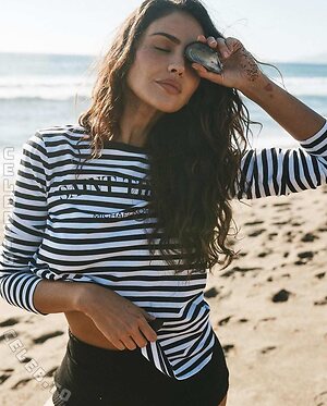 Eiza González Nude Leaked Photo #25