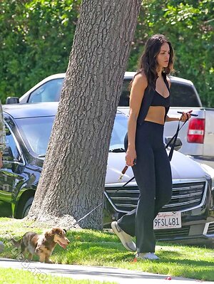 Eiza González photo