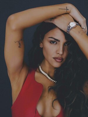 Eiza González leaked photo #149