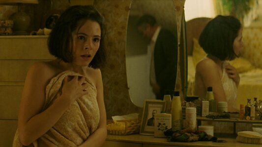 Elaine Cassidy Nude Leaked Photo #19