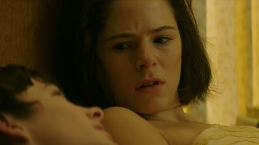 Elaine Cassidy Nude Leaked Photo #21