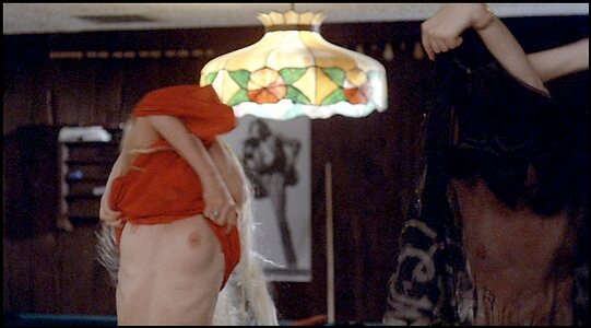 Elana Casey leaked photo #20