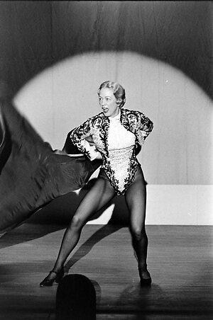 Eleanor Powell leaked photo #65