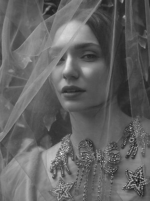 Eleanor Tomlinson leaked photo #18