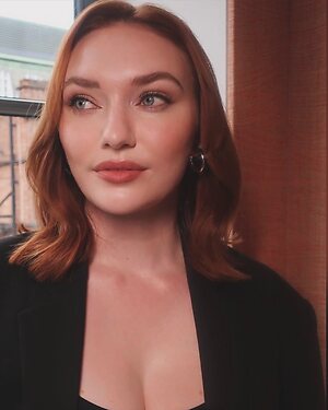 Eleanor Tomlinson leaked photo #33