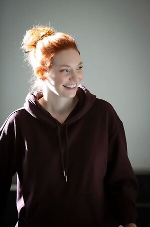 Eleanor Tomlinson leaked photo #52