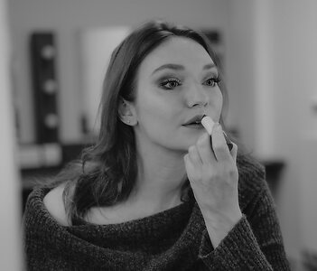 Eleanor Tomlinson leaked photo #53