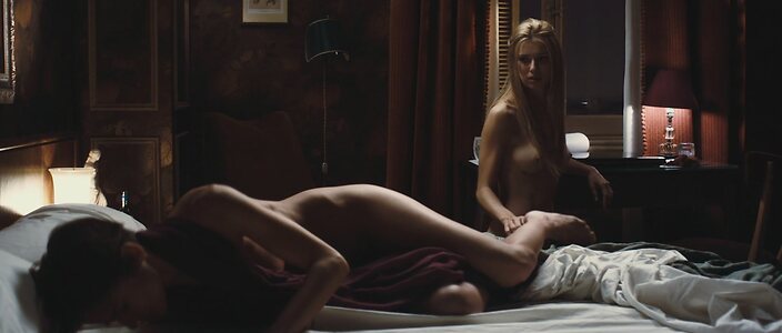 Elena Anaya leaked photo #333