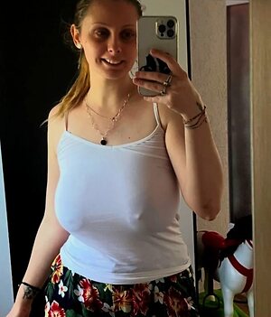 Elena I. Nude Leaked Photo #26