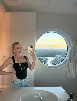 Elena Kamperi leaked photo #173