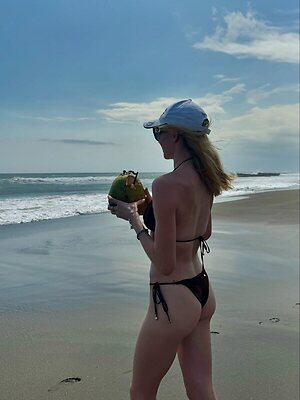 Elena Kulichenko leaked photo #60