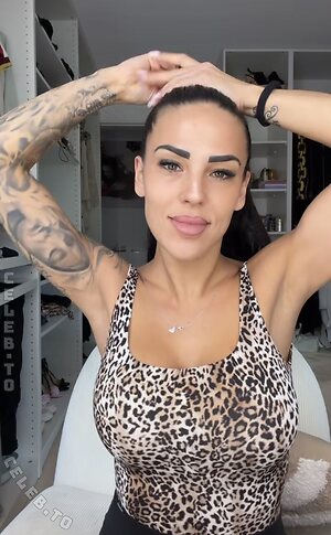 Elena Miras leaked photo #36
