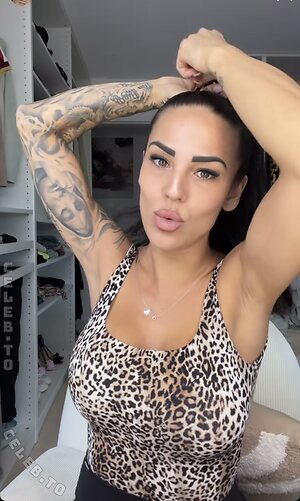 Elena Miras leaked photo #38