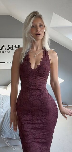 Elena Zoe Nude Leaked Photo #851