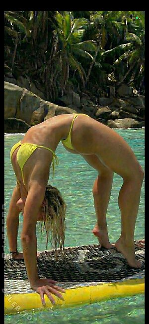 Elena Zoe Nude Leaked Photo #1221