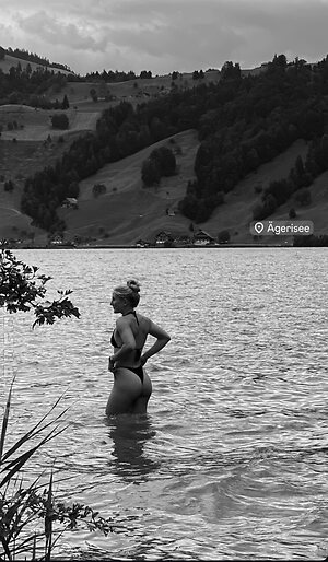 Elena_stxx Nude Leaked Photo #2