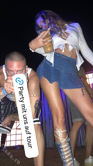 Eli Preiss Nude Leaked Photo #10