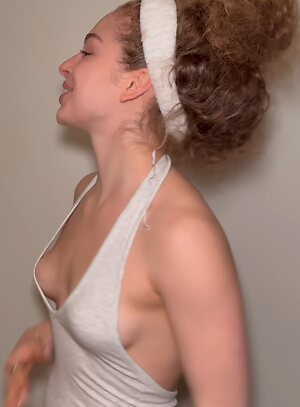 Eliana Kalogeras leaked photo #12