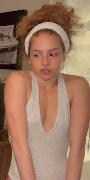 Eliana Kalogeras leaked photo #19