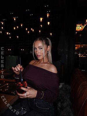 Elianabajrami Nude Leaked Photo #2