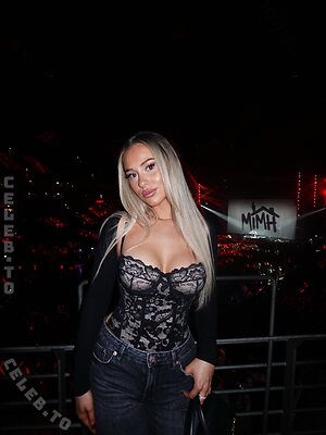 Elianabajrami Nude Leaked Photo #3