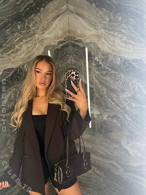 Elianabajrami Nude Leaked Photo #32