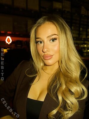 Elianabajrami Nude Leaked Photo #45