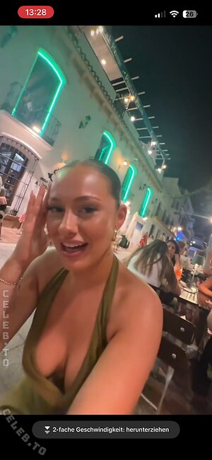 Elianabajrami Nude Leaked Photo #51