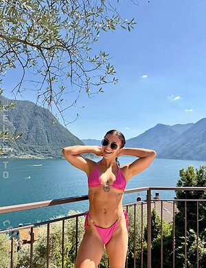 Elisa Meneghini photo