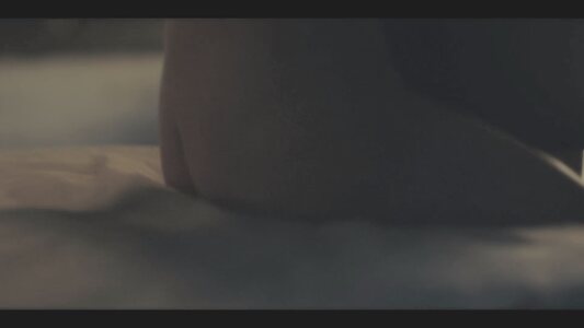 Elisabeth Moss Nude Leaked Photo #7