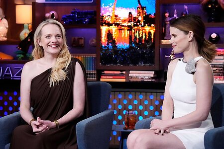Elisabeth Moss leaked photo #27