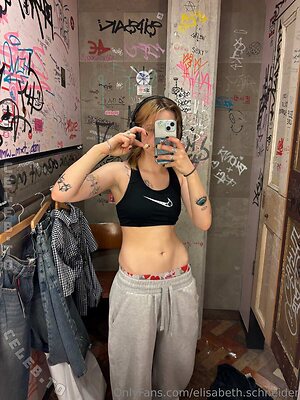 elisabeth.schneider Nude Leaked Photo #3