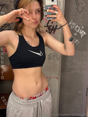 elisabeth.schneider Nude Leaked Photo #6