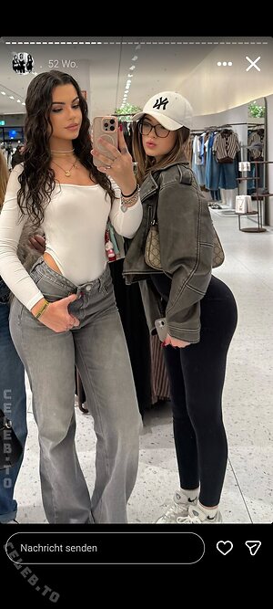 elisavisee Nude Leaked Photo #10