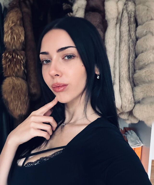 Elise Denisee leaked photos