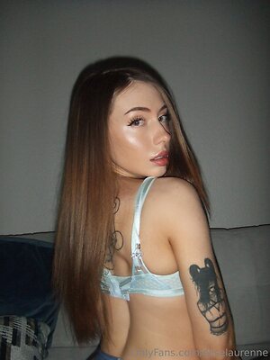 Elise Laurenne leaked photo #14