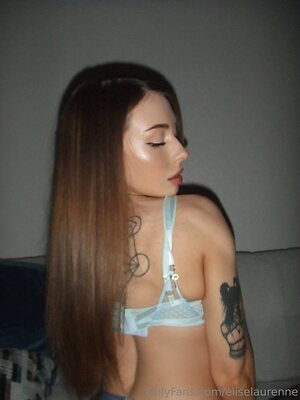 Elise Laurenne leaked photo #15
