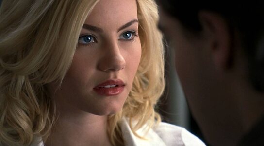 Elisha Cuthbert leaked photo #38