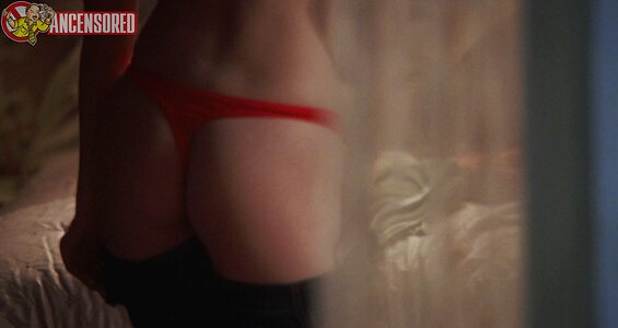 Elisha Cuthbert leaked photo #85