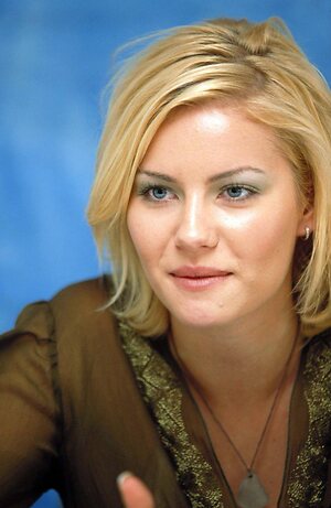 Elisha Cuthbert leaked photo #282
