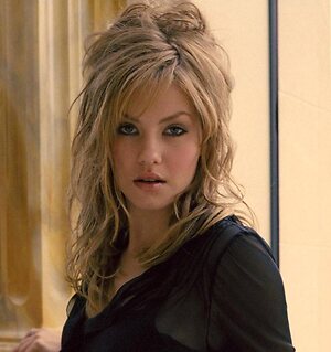 Elisha Cuthbert leaked photo #308
