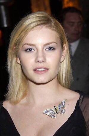 Elisha Cuthbert leaked photo #335