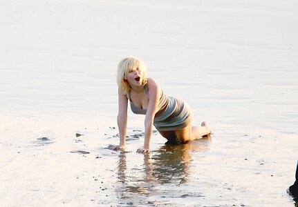 Elisha Cuthbert leaked photo #362