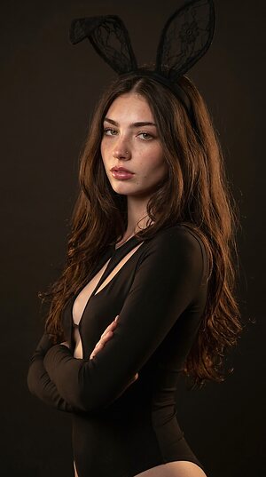 Eliza Browne leaked photo #40